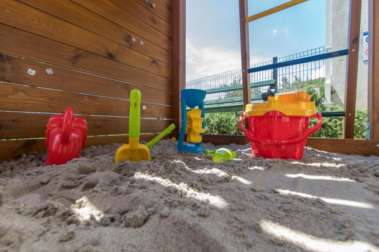 Villa Violet With Salt Water Pool Makarska Exterior foto