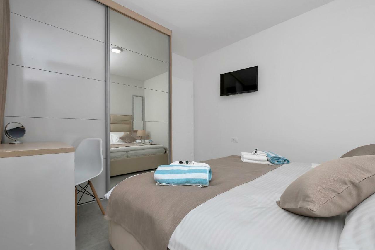 Villa Violet With Salt Water Pool Makarska Exterior foto
